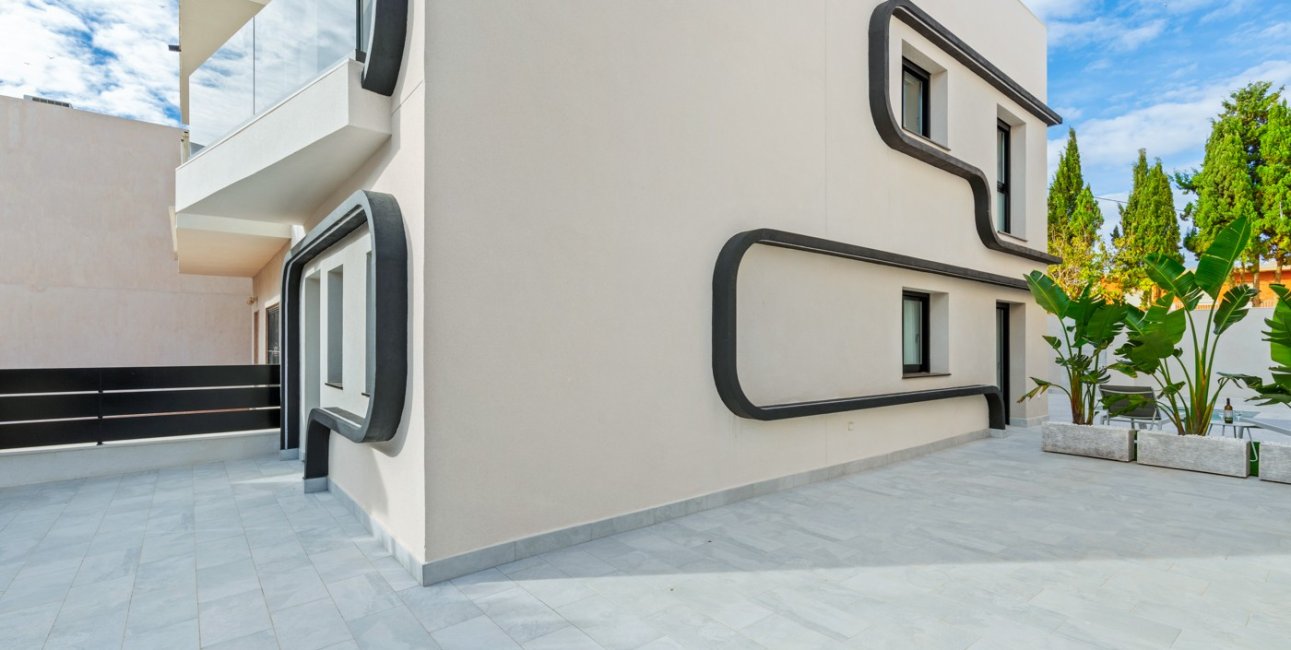 Resale - Townhouse -
Torre de La Horadada - Torre de La Horadada - Town