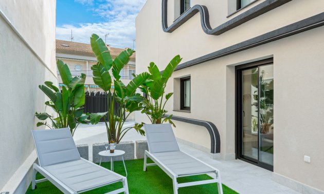 Resale - Townhouse -
Torre de La Horadada - Torre de La Horadada - Town