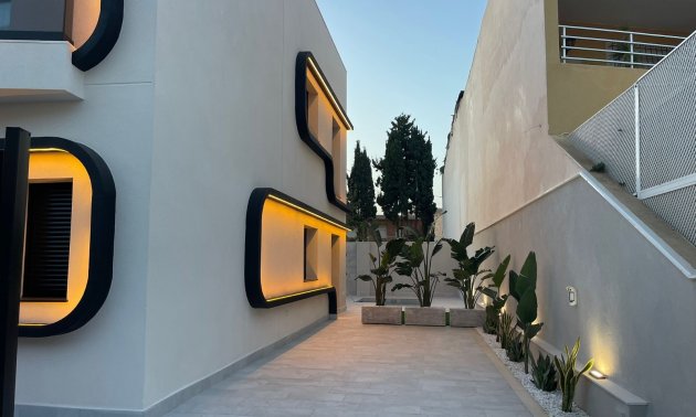 Resale - Townhouse -
Torre de La Horadada - Torre de La Horadada - Town