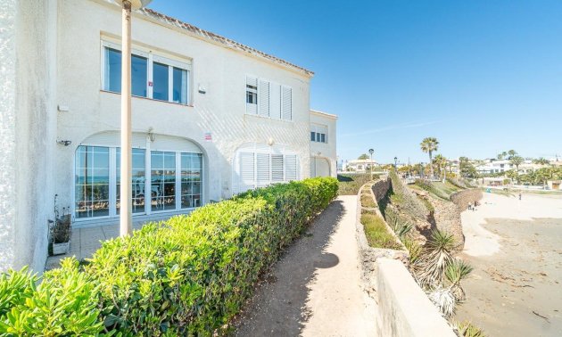 Resale - Townhouse -
Orihuela Costa - Playa Flamenca