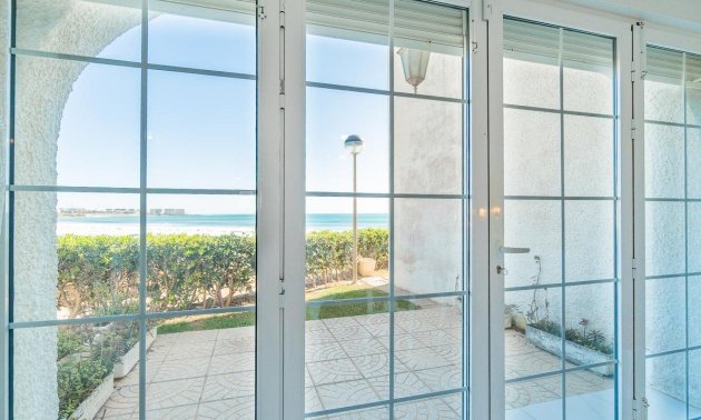 Resale - Townhouse -
Orihuela Costa - Playa Flamenca