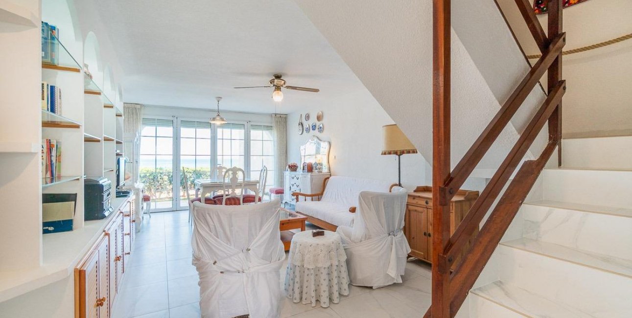 Resale - Townhouse -
Orihuela Costa - Playa Flamenca