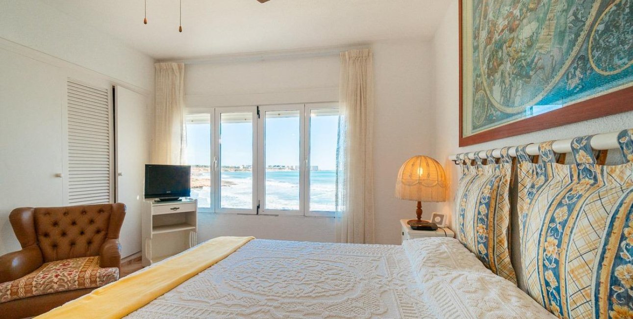 Resale - Townhouse -
Orihuela Costa - Playa Flamenca