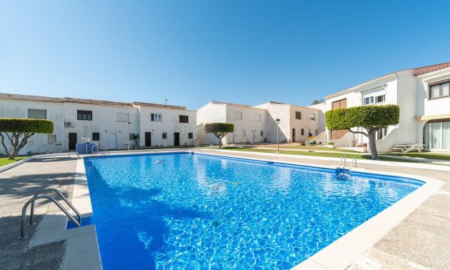 Resale - Townhouse -
Orihuela Costa - Playa Flamenca