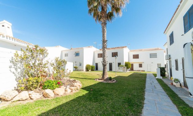 Resale - Townhouse -
Orihuela Costa - Playa Flamenca