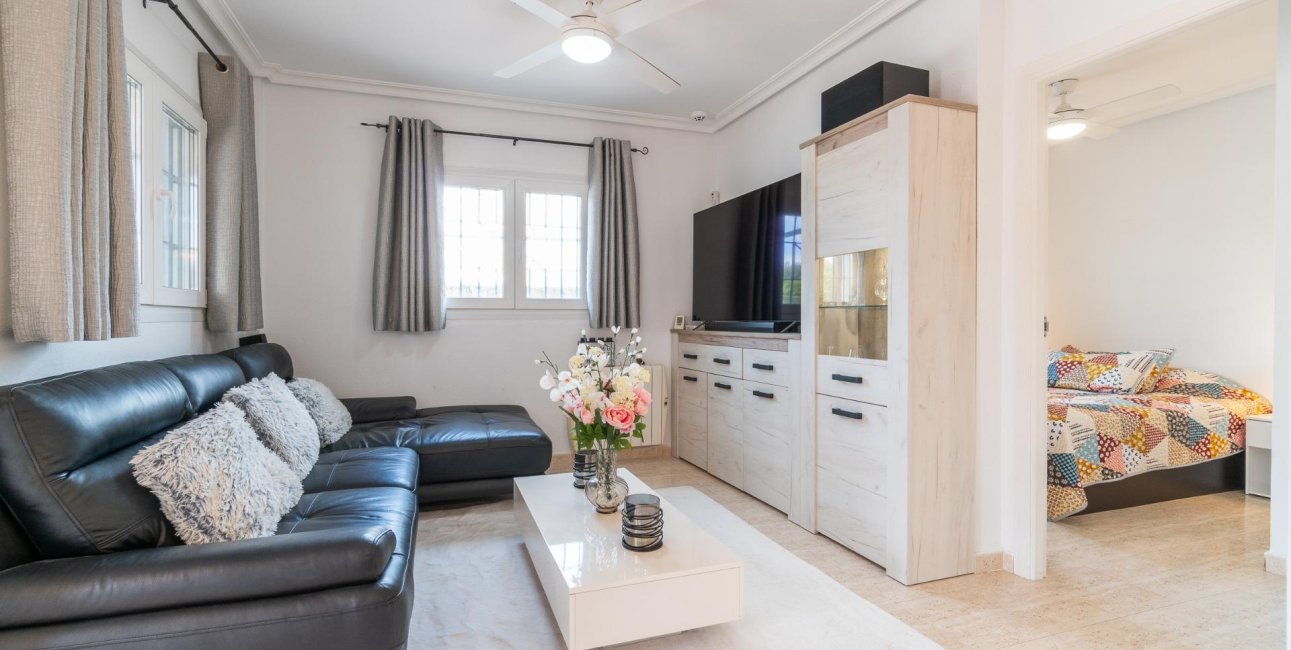 Reventa - Villa -
Orihuela Costa - Zeniamar-Horizonte-La Campana