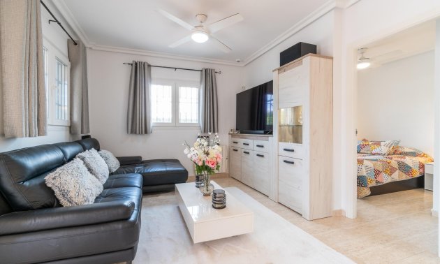 Reventa - Villa -
Orihuela Costa - Zeniamar-Horizonte-La Campana