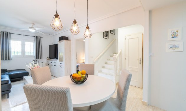 Reventa - Villa -
Orihuela Costa - Zeniamar-Horizonte-La Campana