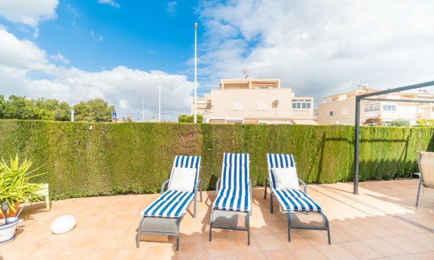 Reventa - Villa -
Orihuela Costa - Zeniamar-Horizonte-La Campana