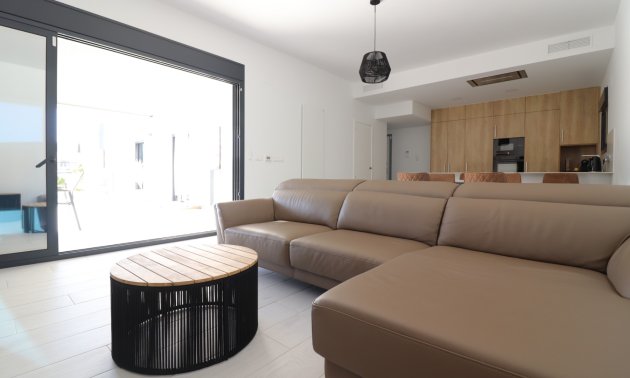 Resale - Villa -
Algorfa - La Finca Golf Resort