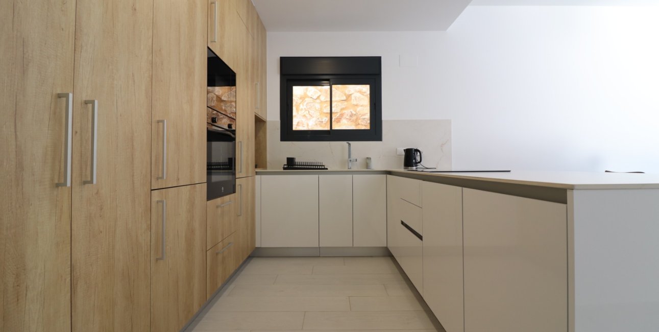 Resale - Villa -
Algorfa - La Finca Golf Resort