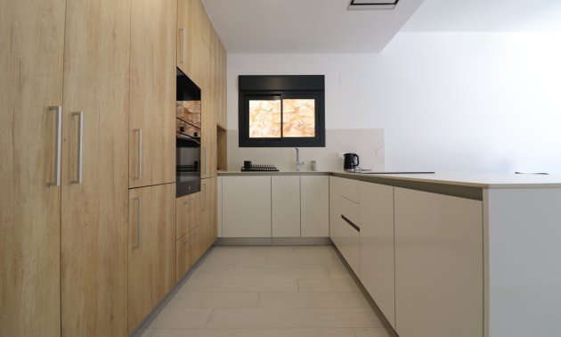 Resale - Villa -
Algorfa - La Finca Golf Resort