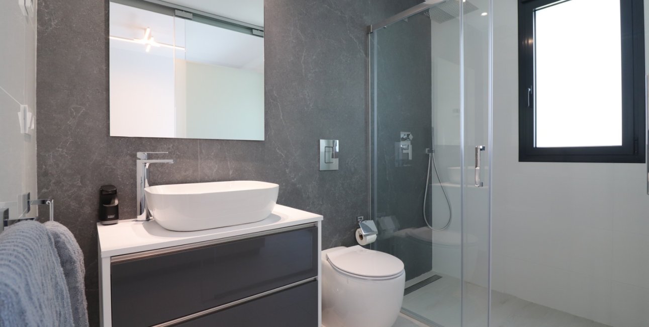 Resale - Villa -
Algorfa - La Finca Golf Resort