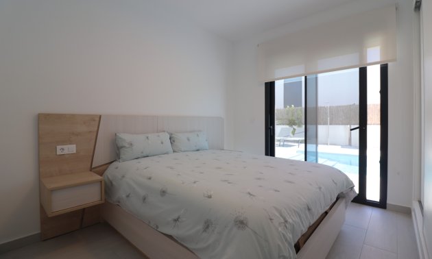 Resale - Villa -
Algorfa - La Finca Golf Resort