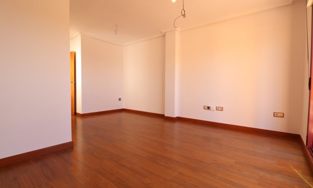 Resale - Apartment / flat -
Formentera del Segura - Formentera - Village