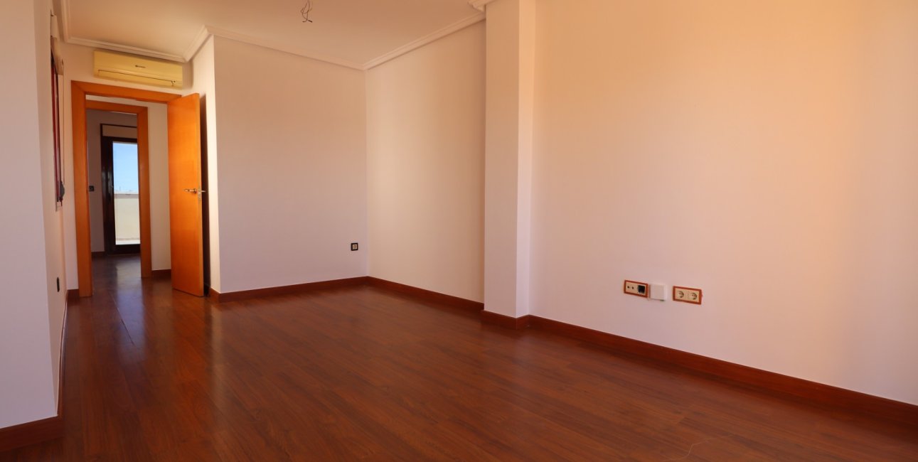 Resale - Apartment / flat -
Formentera del Segura - Formentera - Village