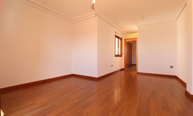 Resale - Apartment / flat -
Formentera del Segura - Formentera - Village