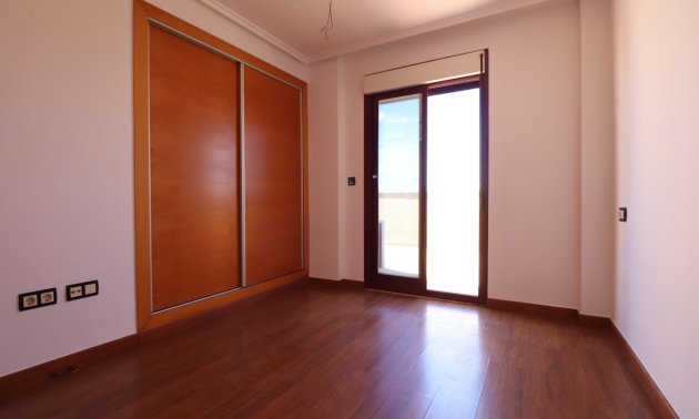 Resale - Apartment / flat -
Formentera del Segura - Formentera - Village