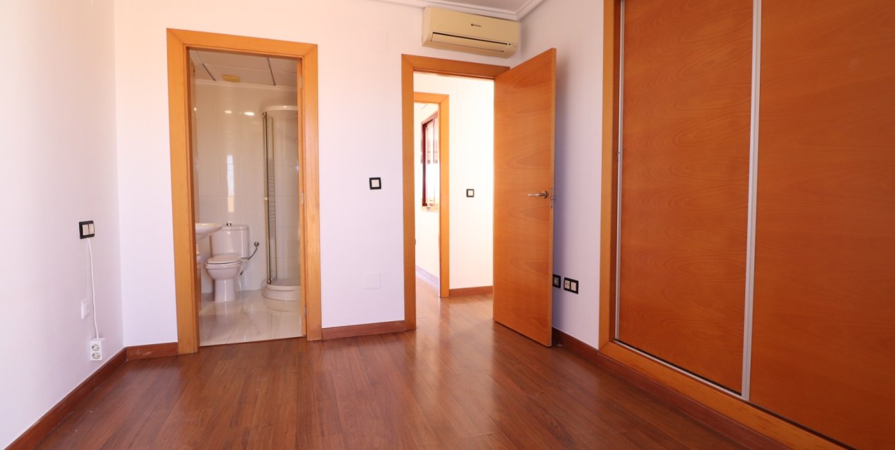 Resale - Apartment / flat -
Formentera del Segura - Formentera - Village