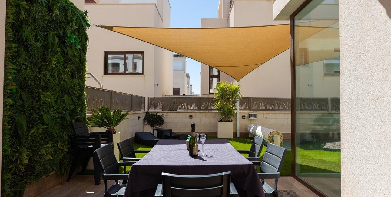 Resale - Villa -
Rojales - Pueblo bravo