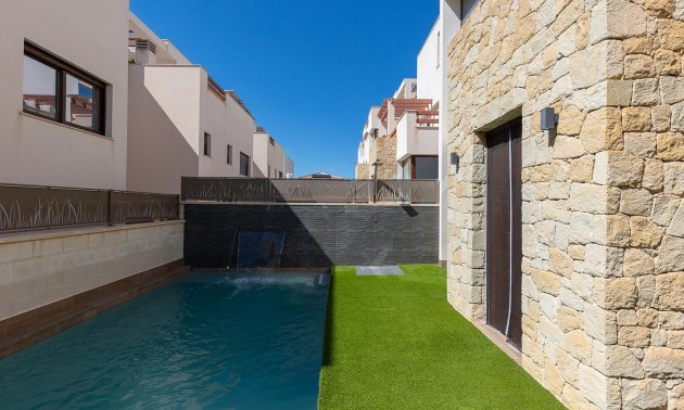 Resale - Villa -
Rojales - Pueblo bravo