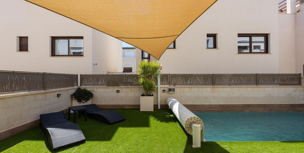 Resale - Villa -
Rojales - Pueblo bravo