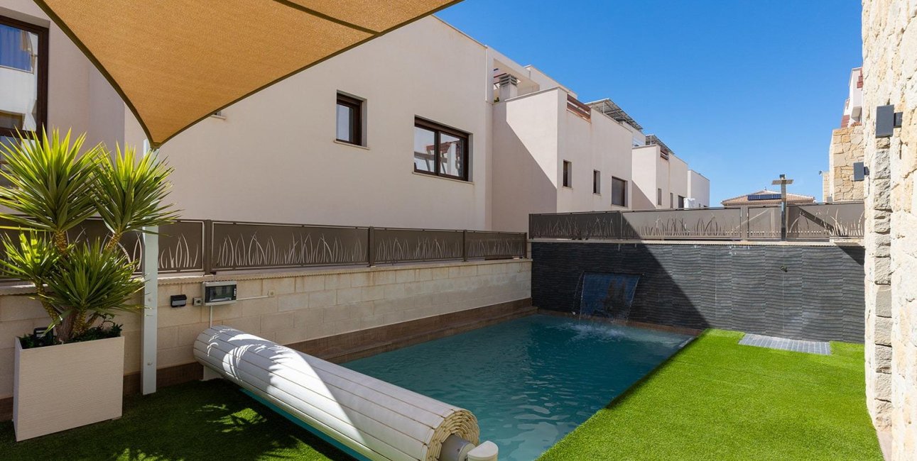 Resale - Villa -
Rojales - Pueblo bravo