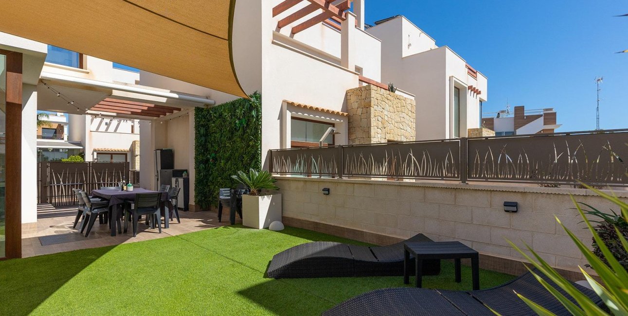 Resale - Villa -
Rojales - Pueblo bravo