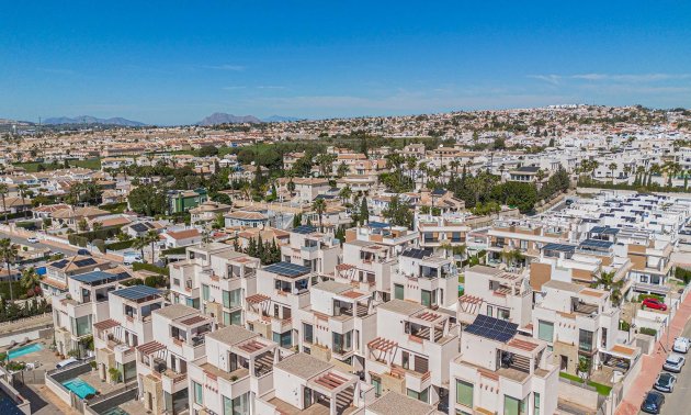 Resale - Villa -
Rojales - Pueblo bravo