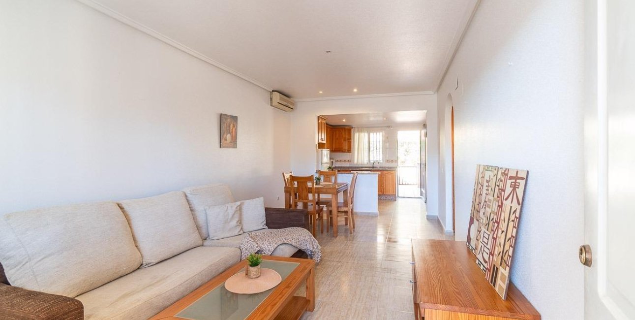 Resale - Bungalow -
Orihuela Costa - Villamartin