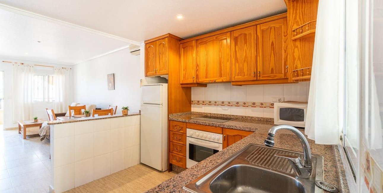 Resale - Bungalow -
Orihuela Costa - Villamartin