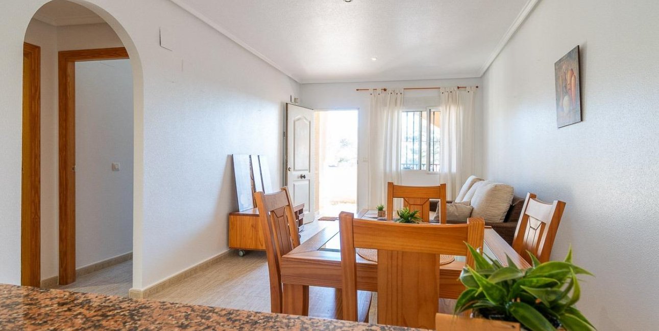 Resale - Bungalow -
Orihuela Costa - Villamartin