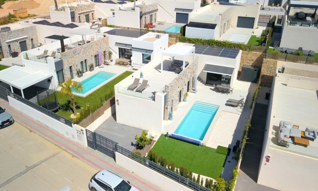 Resale - Villa -
Algorfa - La Finca Golf Resort