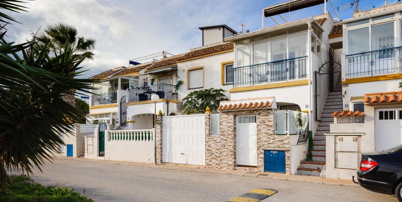 Resale - Bungalow -
Torrevieja - Carrefour