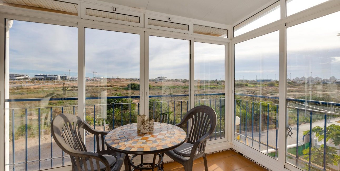 Resale - Bungalow -
Torrevieja - Carrefour