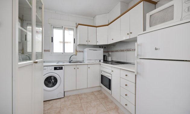 Resale - Bungalow -
Torrevieja - Carrefour