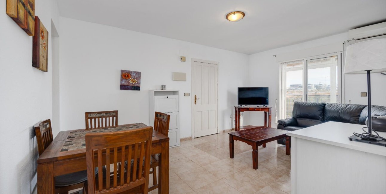 Resale - Bungalow -
Torrevieja - Carrefour