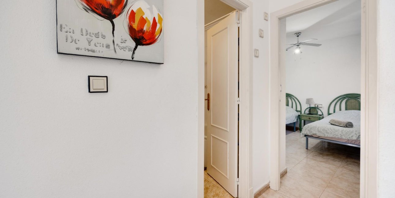 Resale - Bungalow -
Torrevieja - Carrefour