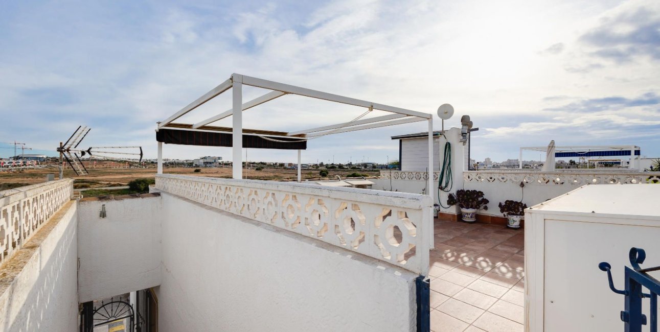 Resale - Bungalow -
Torrevieja - Carrefour