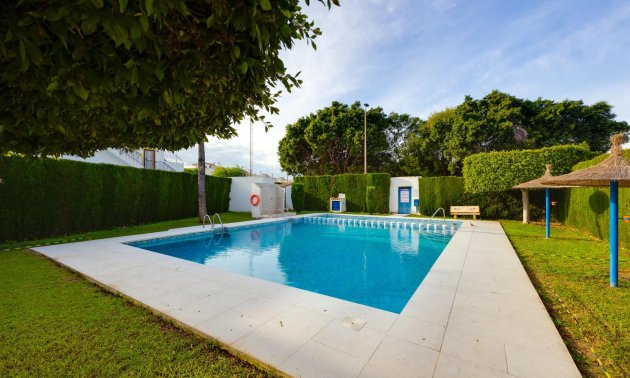 Resale - Bungalow -
Torrevieja - Carrefour