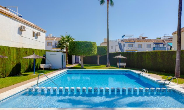 Resale - Bungalow -
Torrevieja - Carrefour