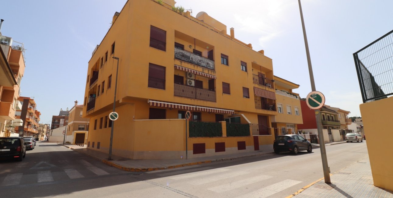 Resale - Apartment / flat -
Formentera del Segura - Formentera - Village