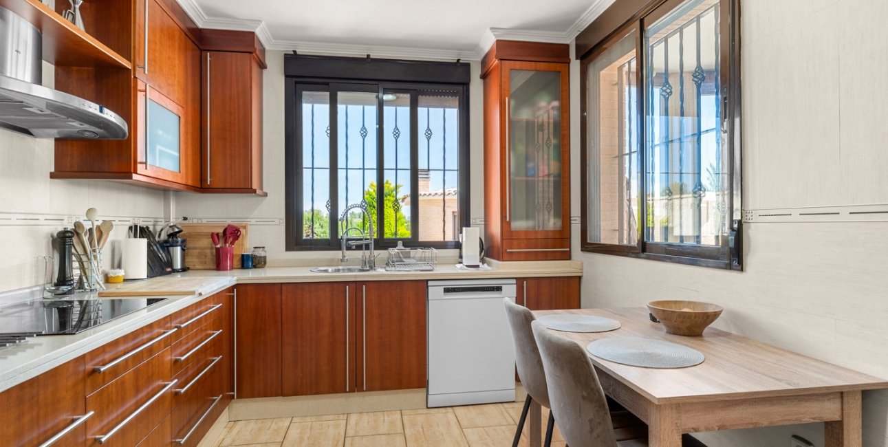 Resale - Country House -
Crevillente - Crevillente - Country