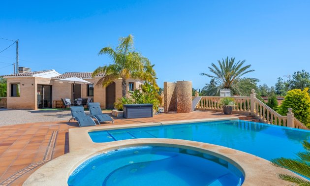 Resale - Country House -
Crevillente - Crevillente - Country