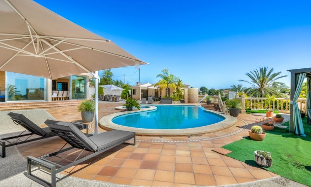 Resale - Country House -
Crevillente - Crevillente - Country