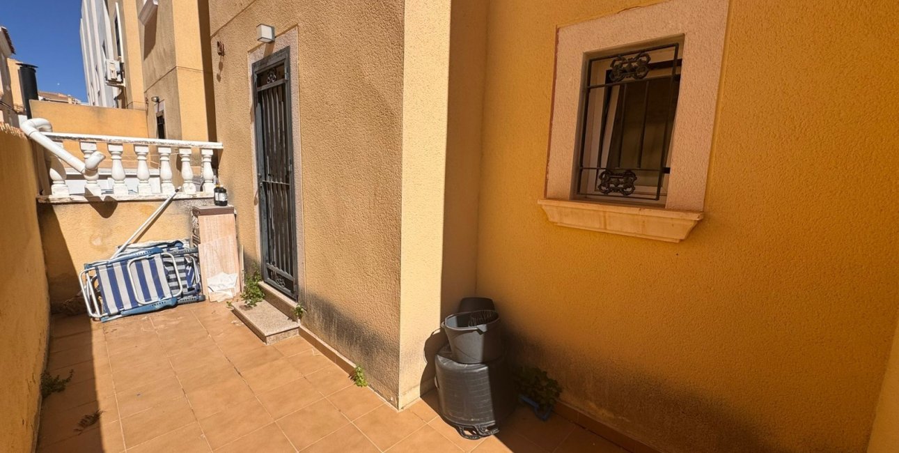 Resale - Townhouse -
Orihuela Costa - Campoamor