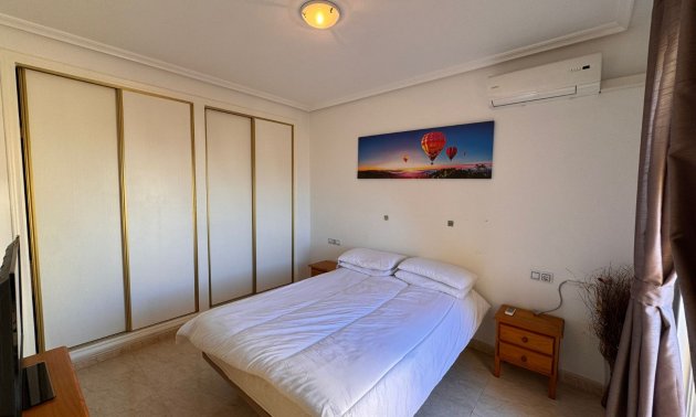 Resale - Townhouse -
Orihuela Costa - Campoamor