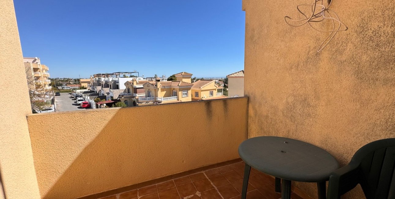 Resale - Townhouse -
Orihuela Costa - Campoamor
