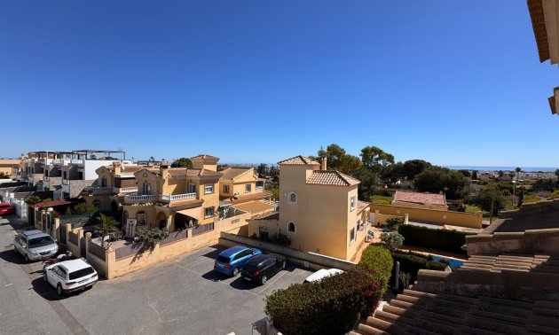 Resale - Townhouse -
Orihuela Costa - Campoamor