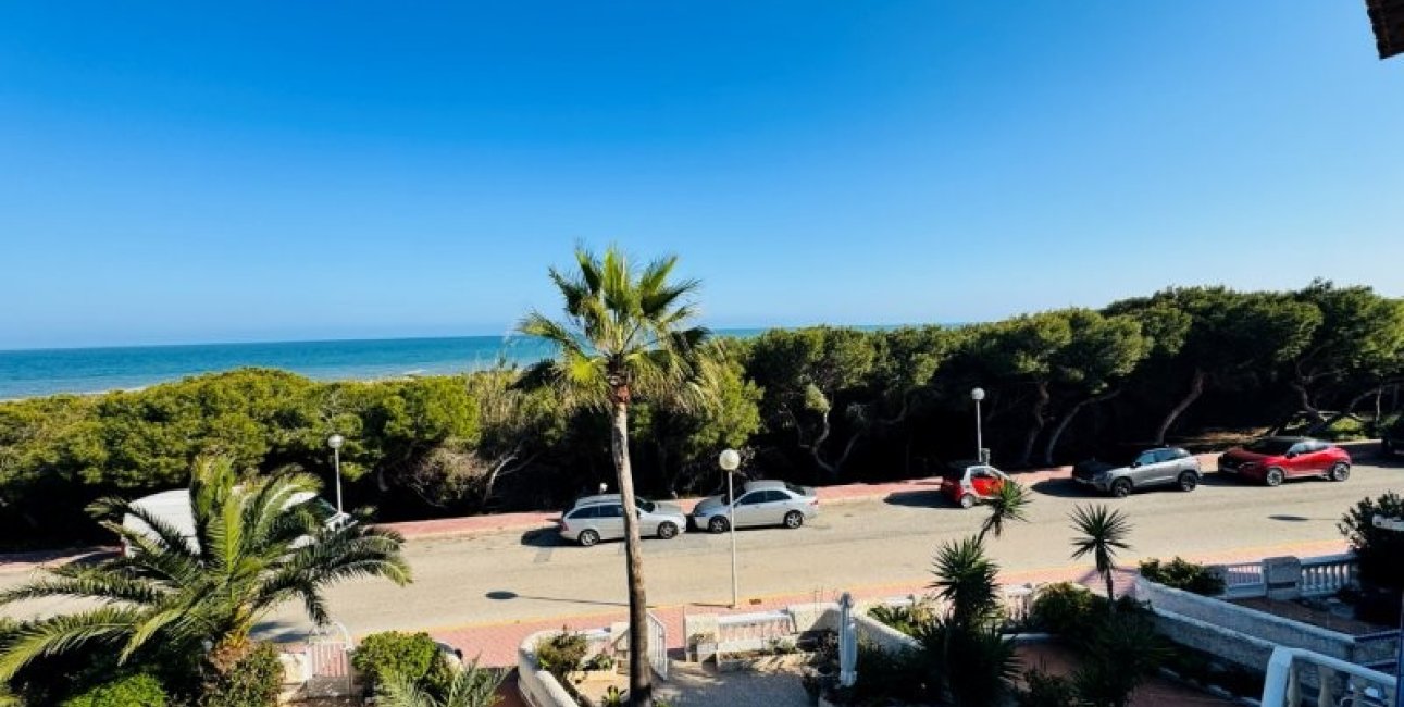 Reventa - Duplex -
Guardamar del Segura - Los secanos